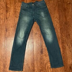 Levi’s 505 Men's Straight Leg Blue Jeans. Size: W32 L34